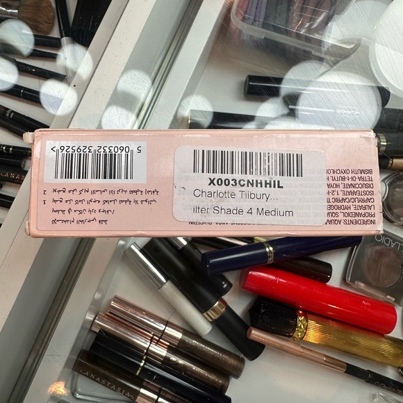 Charlotte Tilbury Lipstick - Elegant Nude - Picture 2 of 4